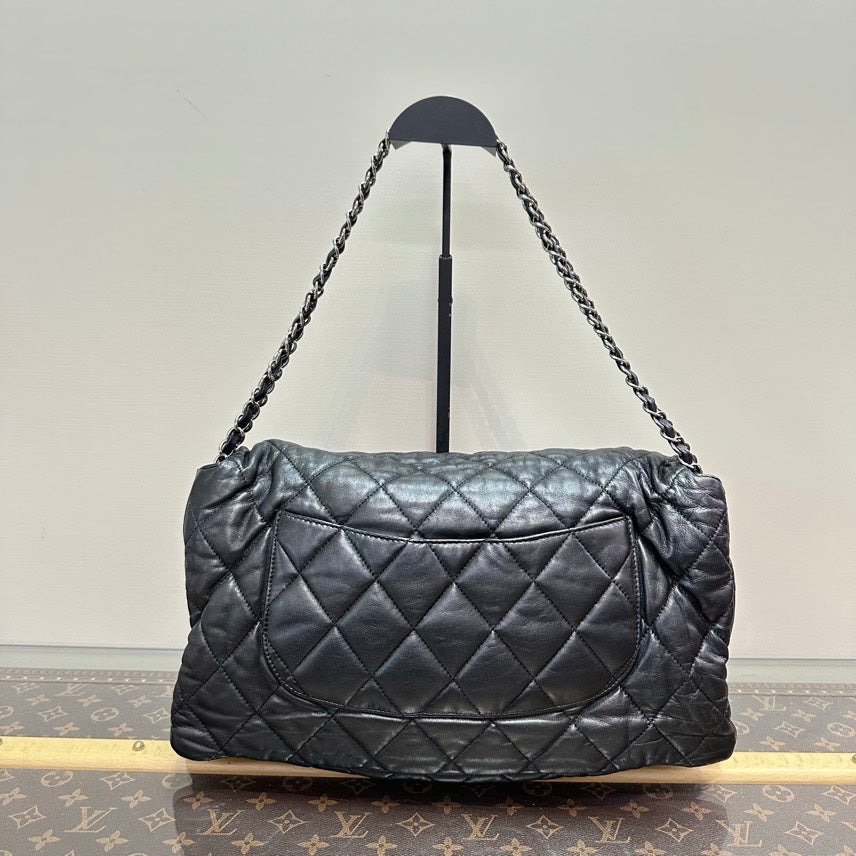 Chanel Classic Flap CF Bag Black 37*23*8cm 3072601203384