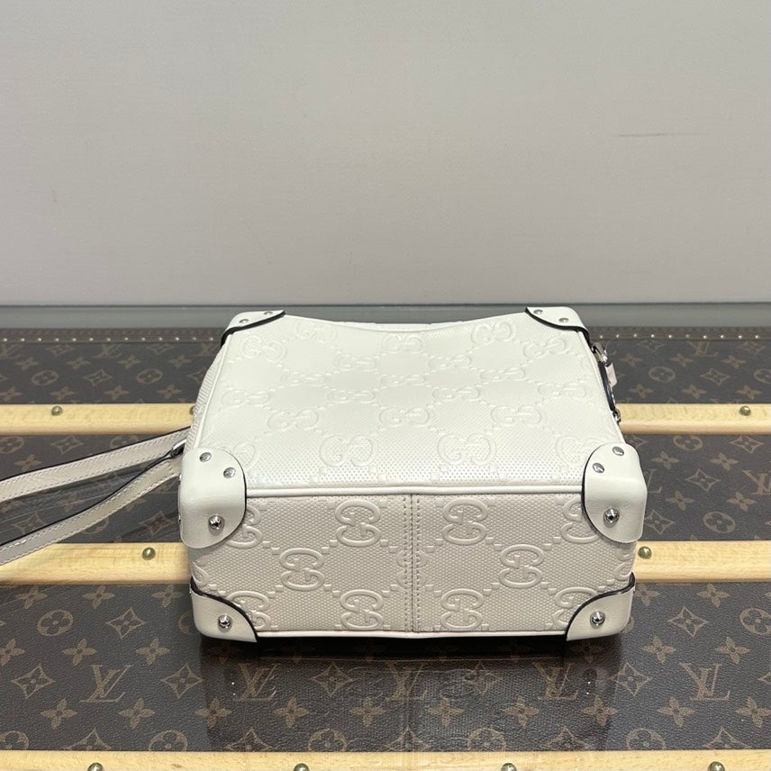 GUCCI Bag 23*19*11cm 3062601264304