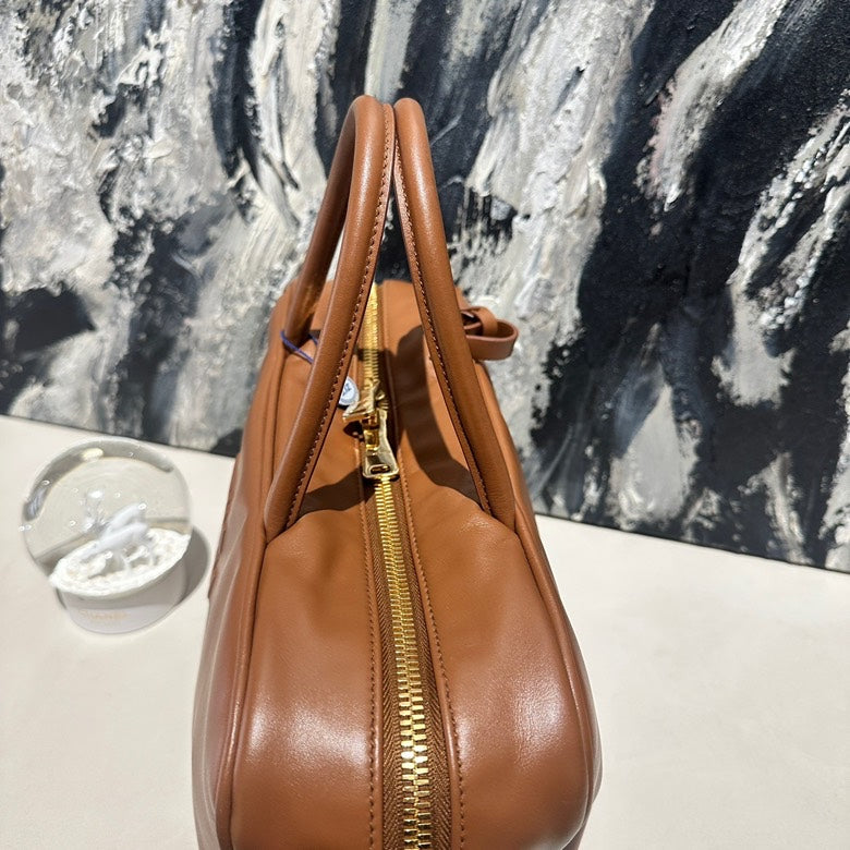 Miumiu duffle 12721