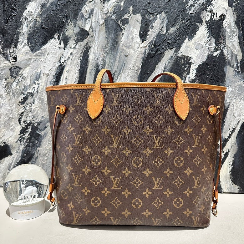 Lv Neverfull tote medium 2015 12540