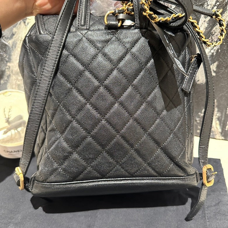 Chanel vanity case back pack caviar 12822