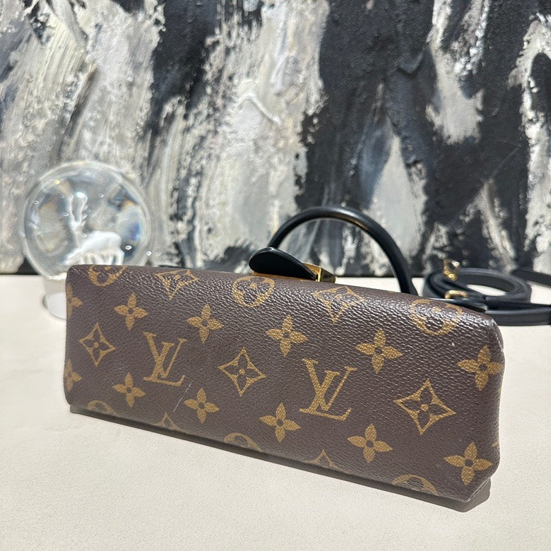 lv locky BB 2019 13105