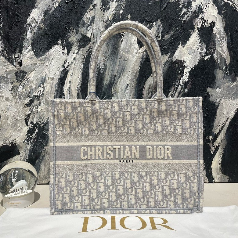   Dior book tote grey 13118.