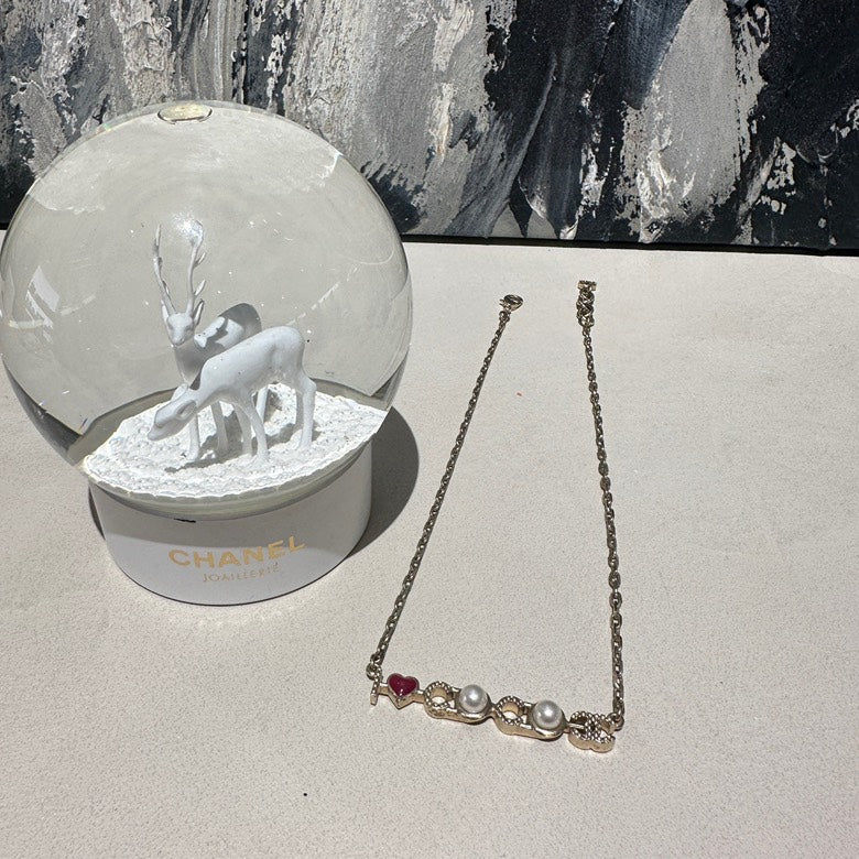 Chanel necklace coco 13251