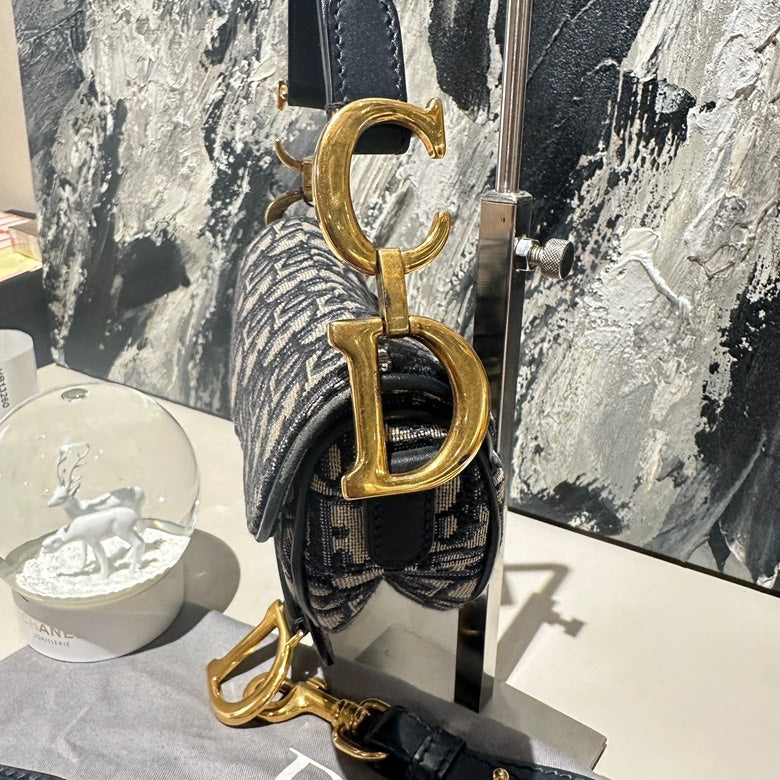 Dior saddle small with strap 13260