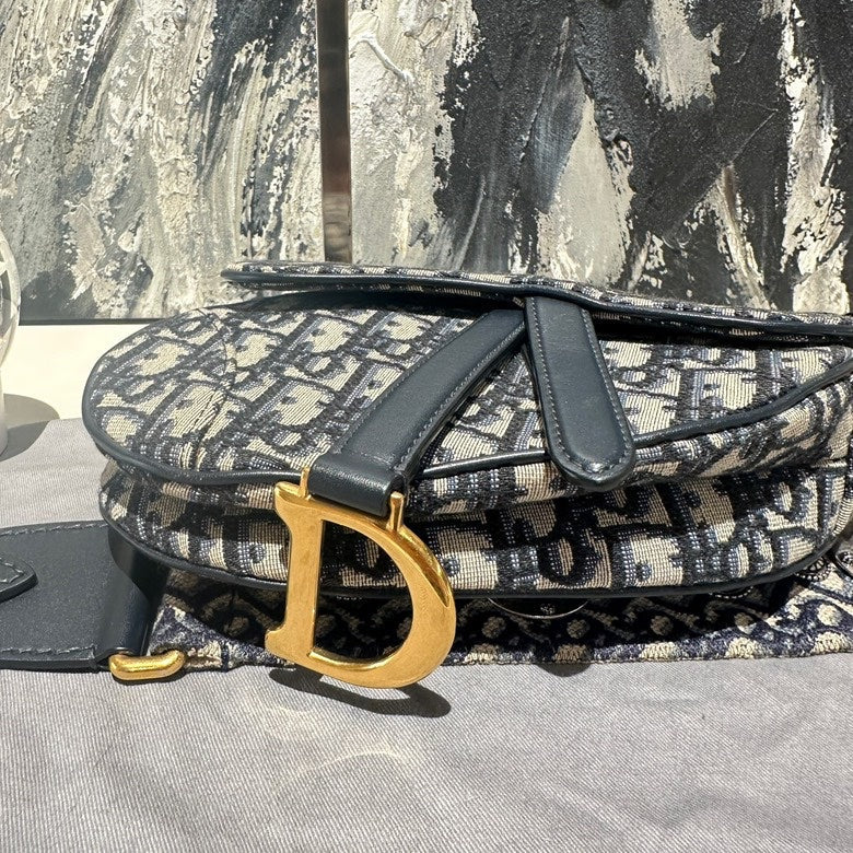 Dior saddle small with strap 13260