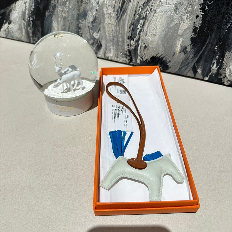 Hermes rodeo horse new