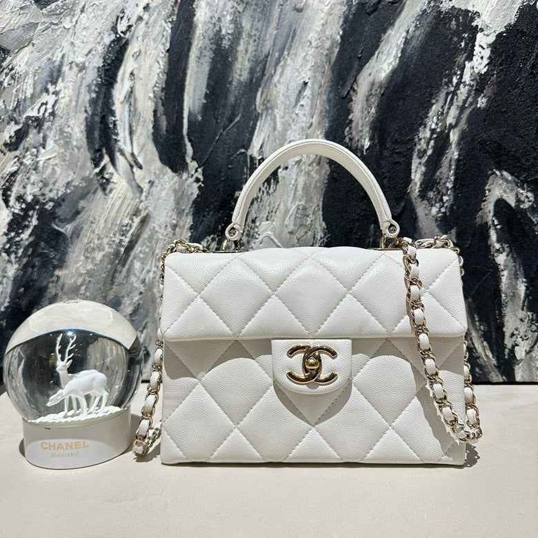   Chanel Kelly handle 24P 13163.