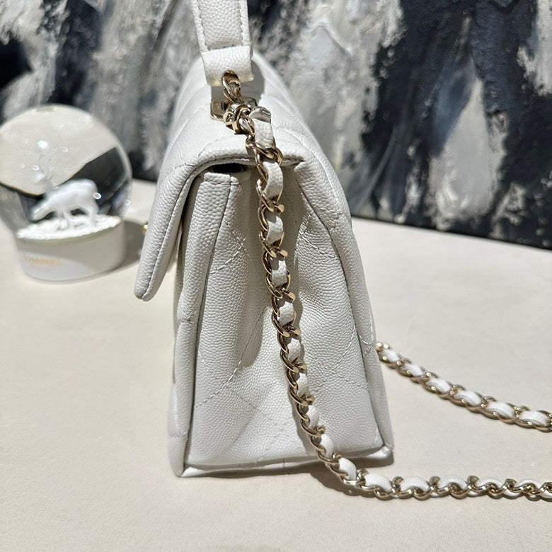 Chanel Kelly handle 24P 13163