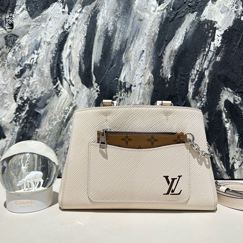 Lv Montaigne marelle microchipped 13123