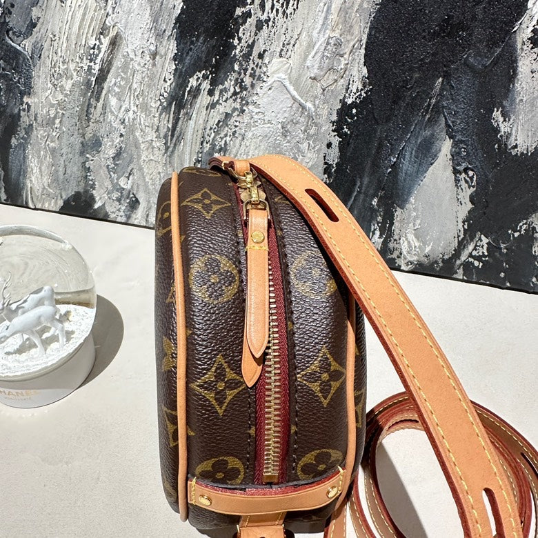 lv boite chapeau souple BB 2020 13316