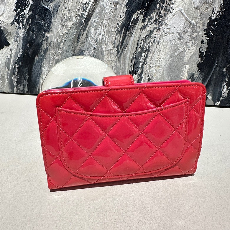 Chanel patented wallet  13305