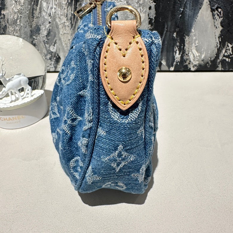 Lv pochette valley 13344