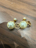   Dior earring pearl with drop.