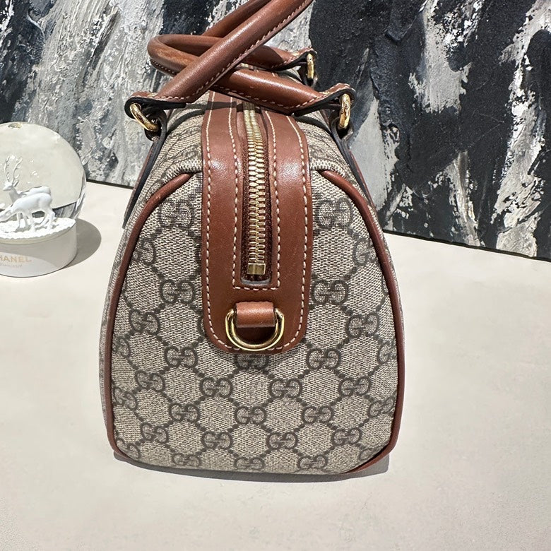 Gucci Boston monogram 13445