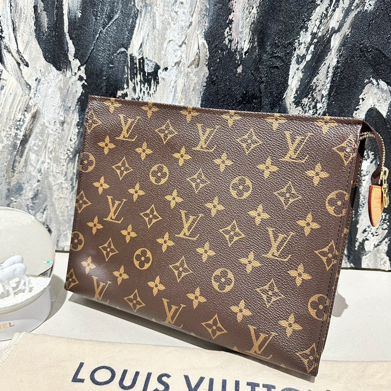 Lv clutch with insert