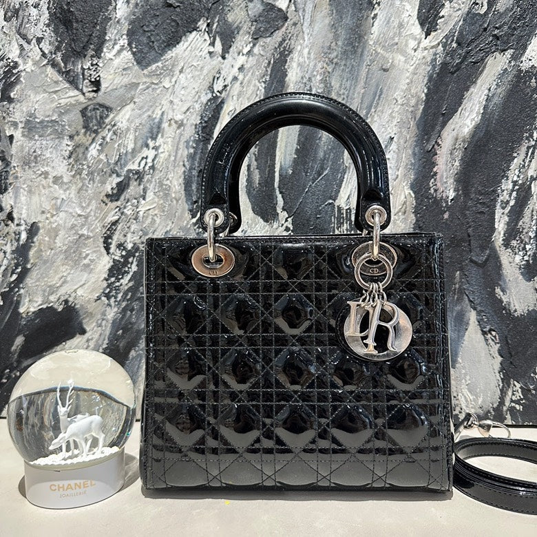 lady Dior medium black 13483