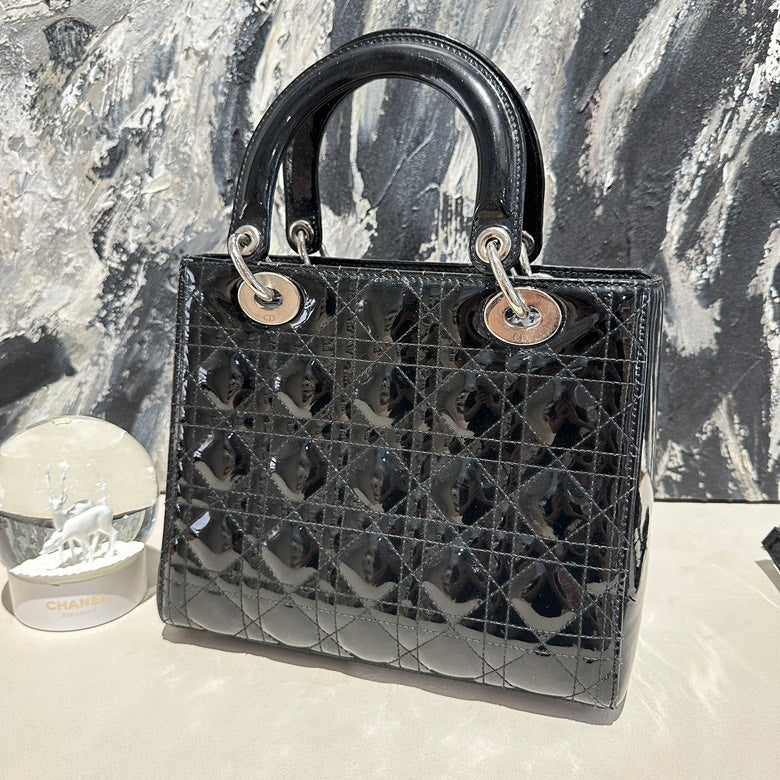 lady Dior medium black 13483