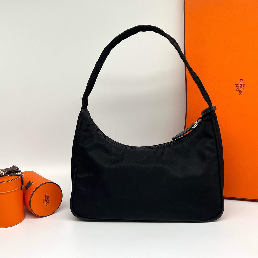 Prada Black Underarm Bag 98% New