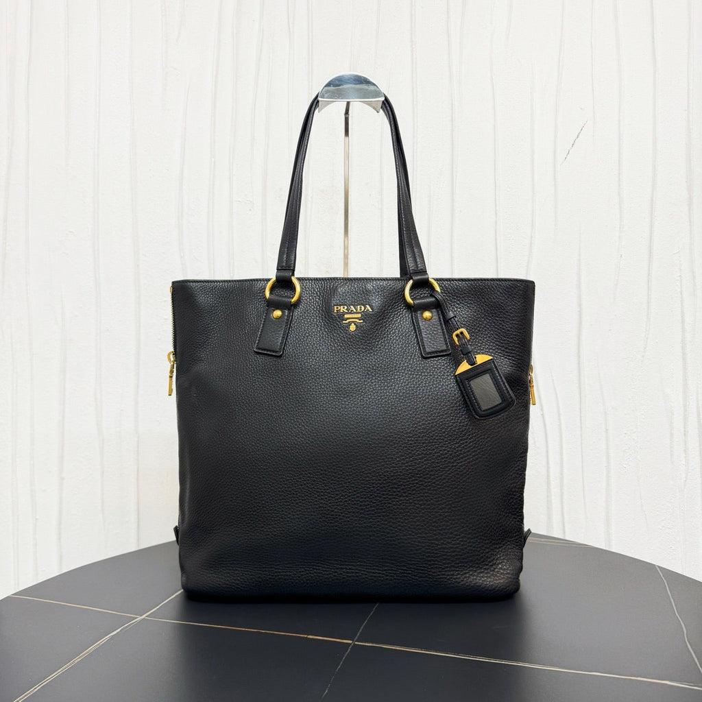 Prada tote bag 18597715