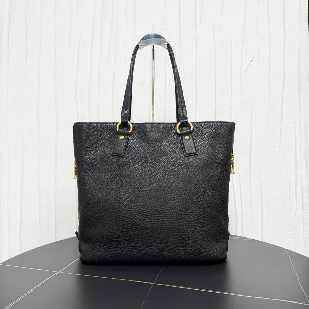Prada tote bag 18597715