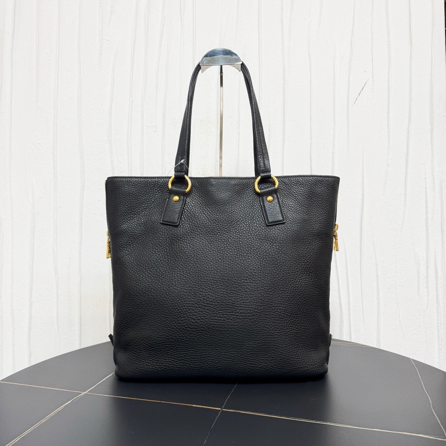 Prada tote bag 18597715