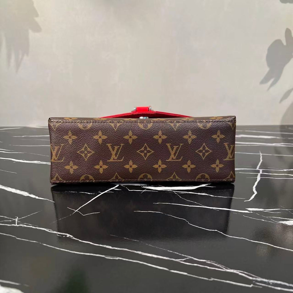 Louis Vuitton envelop shoulder bag year2018 41308363