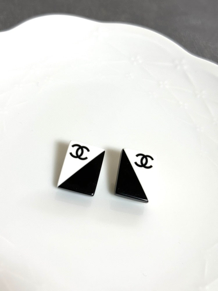 Chanel Black & White CC Clip-On Earrings