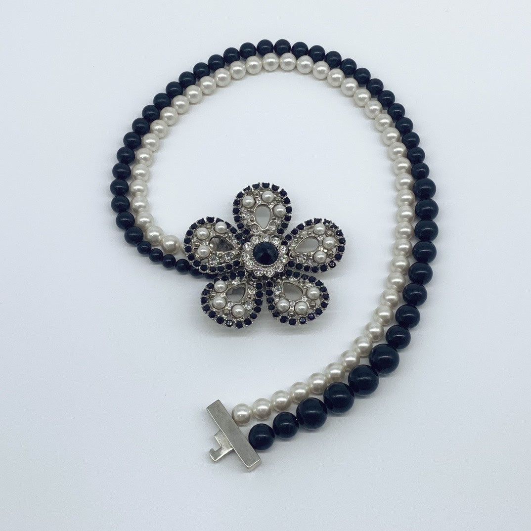 MiuMiu crystal pearl floral collection full diamond pearl necklace