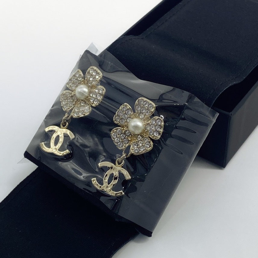 Chanel classic floral collection camellia pearl rhinestone metal earrings