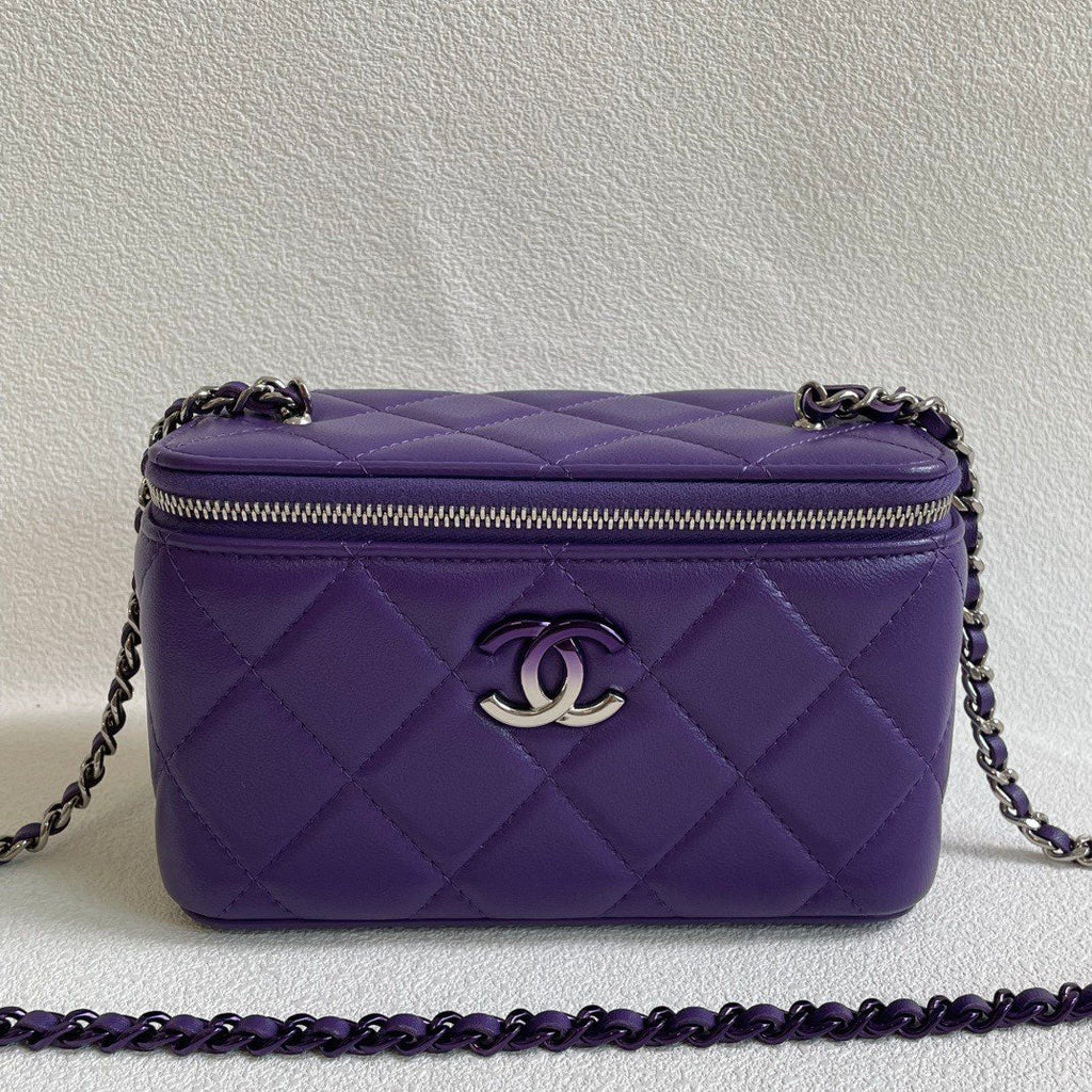 Unused🆕 Chanel 24C Vanity Case Lambskin #15907