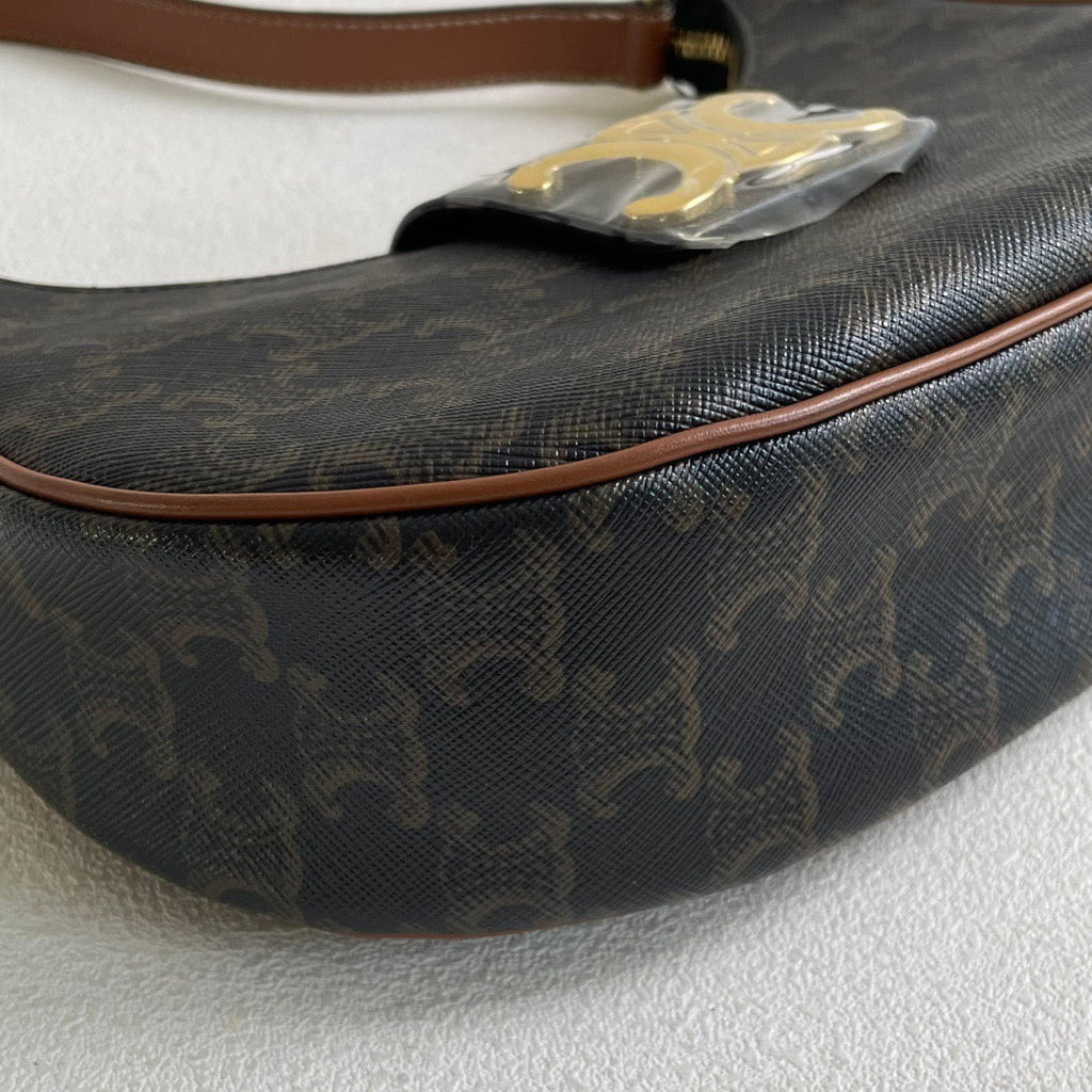 99%New🆕 Celine Ava Triomphe Hobo Bag (2023) #15694