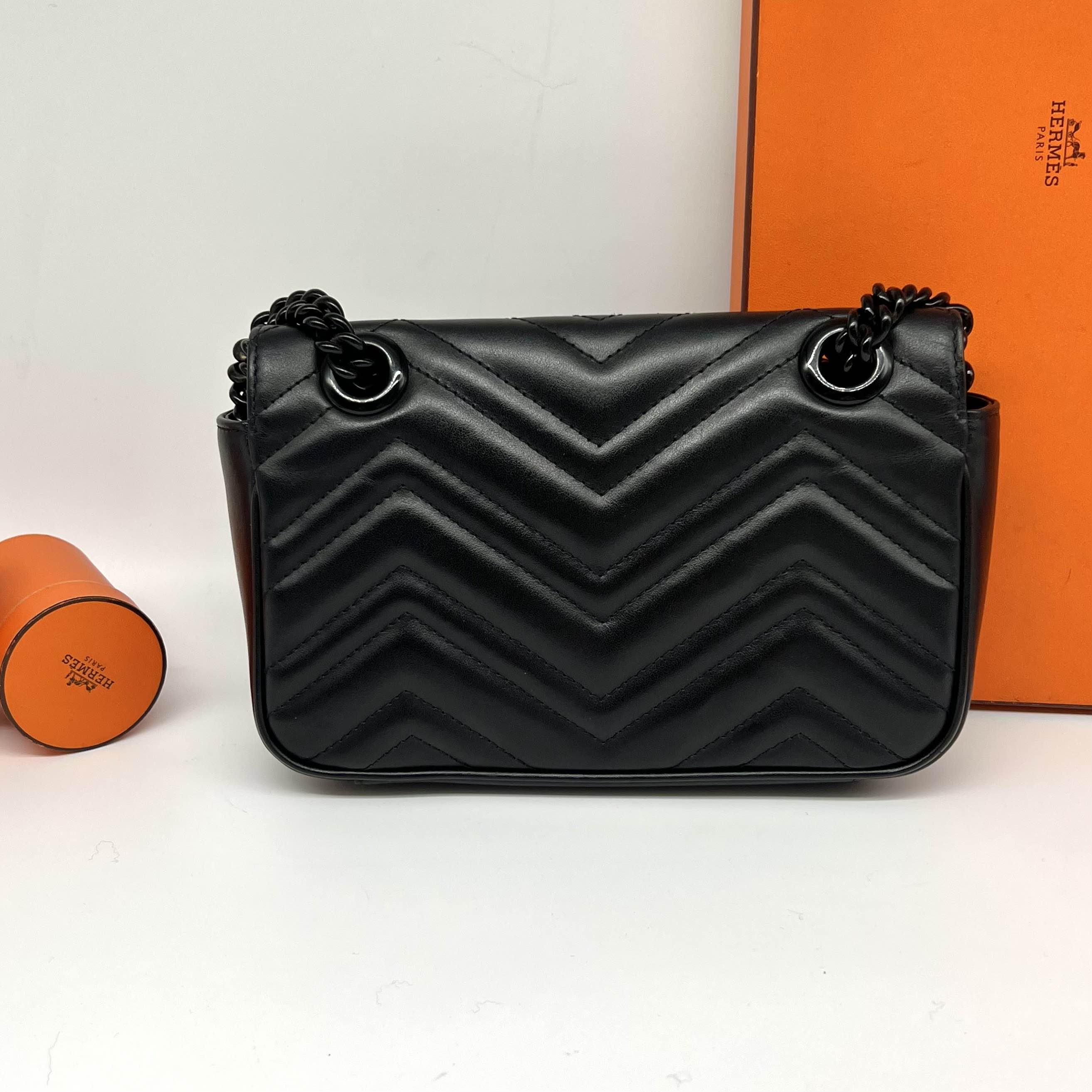 Gucci GG Marmont All Black Mini Shoulder Bag 98% New