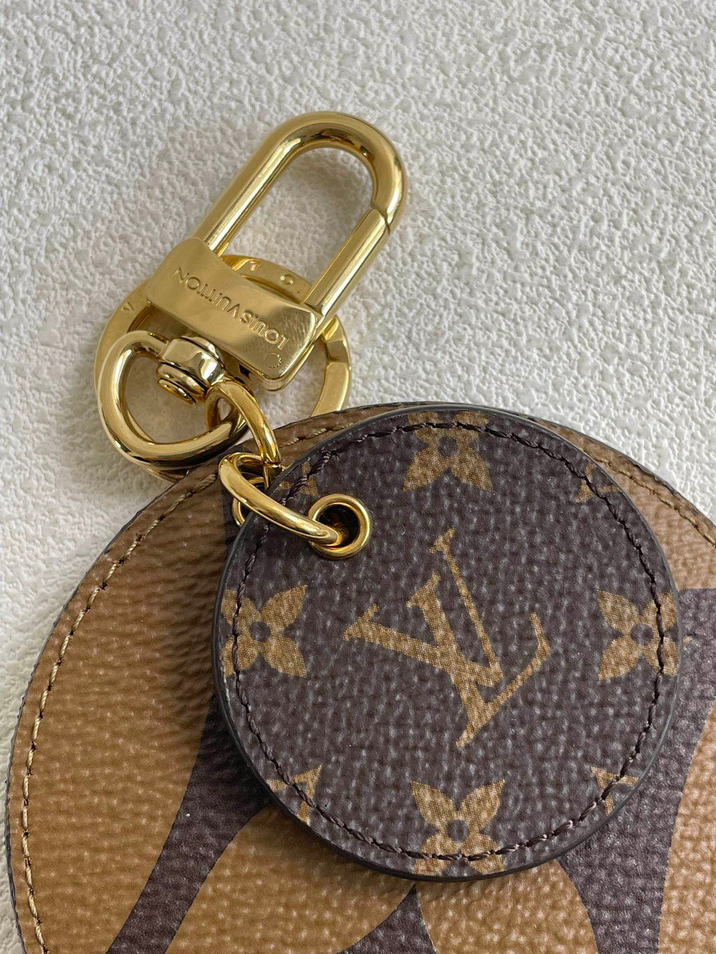 99%New🆕 Louis Vuitton Bag Charm Key Chain (2023) #15496