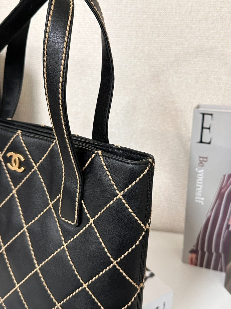 Chanel Wild Stitch Coco Mark Tote Bag / Handbag *with sticker MR23122025Z015