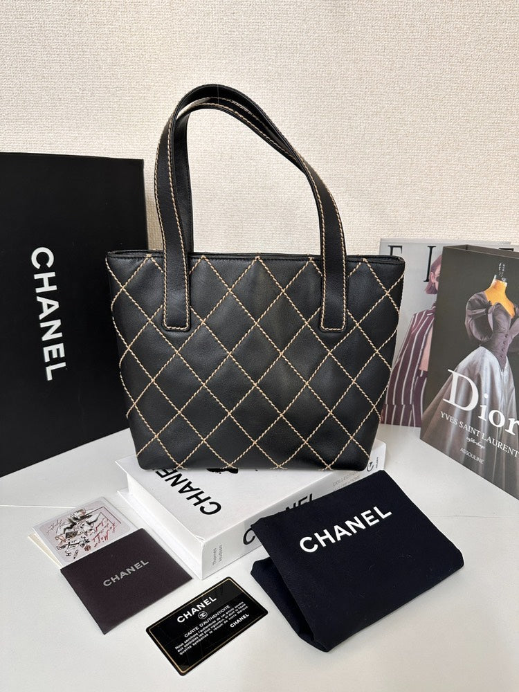 Chanel Wild Stitch Coco Mark Tote Bag / Handbag *with sticker MR23122025Z015