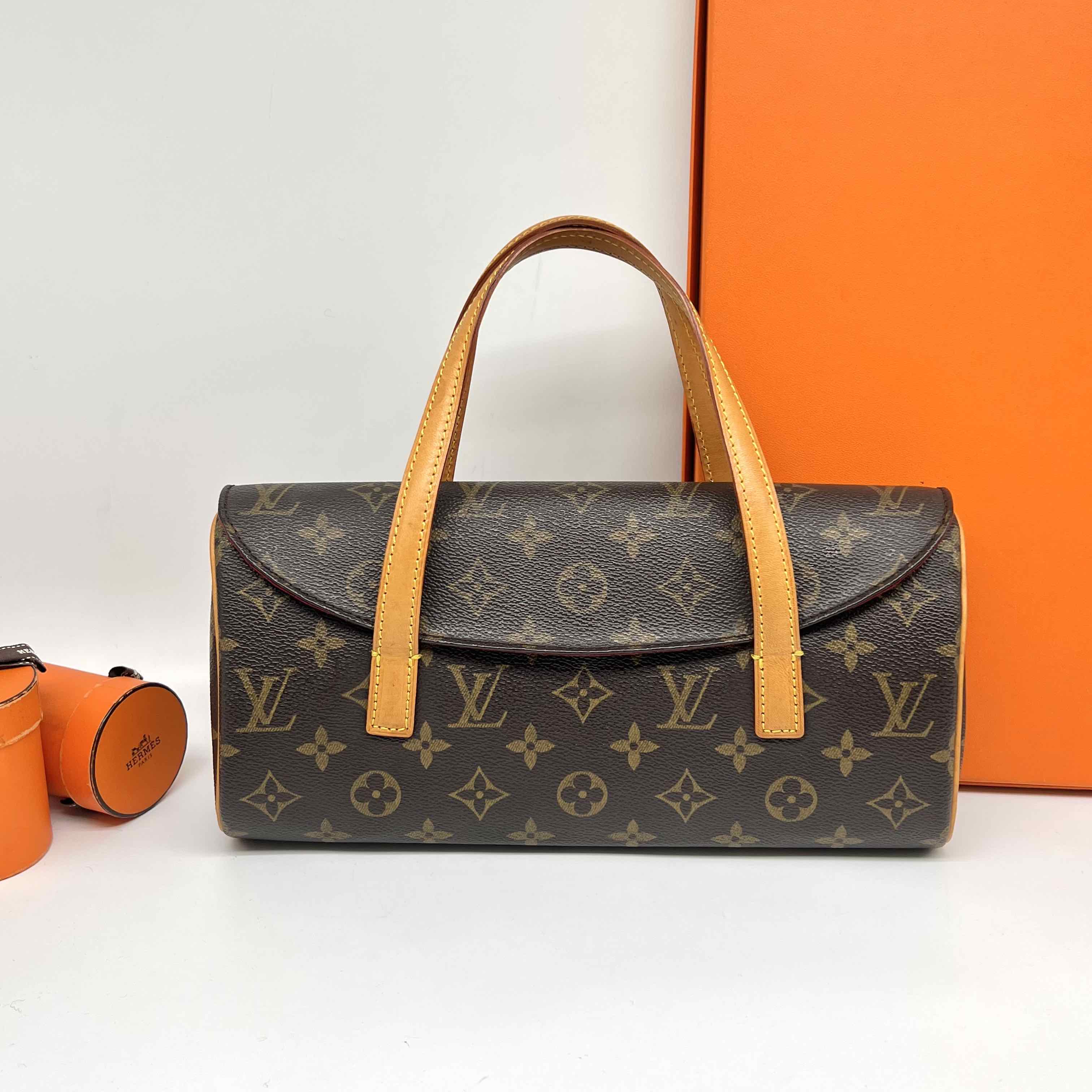 LV Louis Vuitton Vintage Handheld Evening Bag98% New