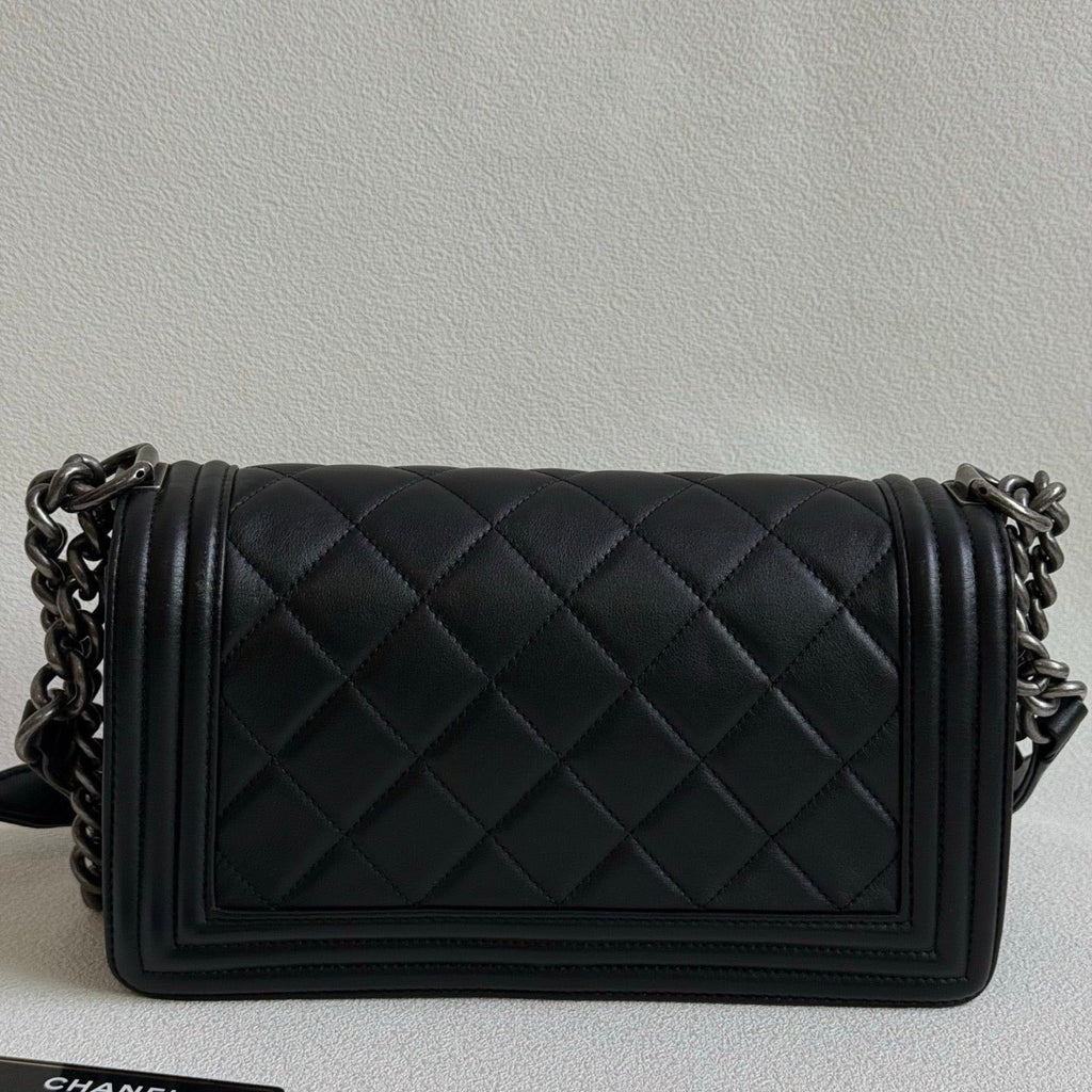 💕 Chanel Boy Bag Medium, Lambskin (2014) #15691