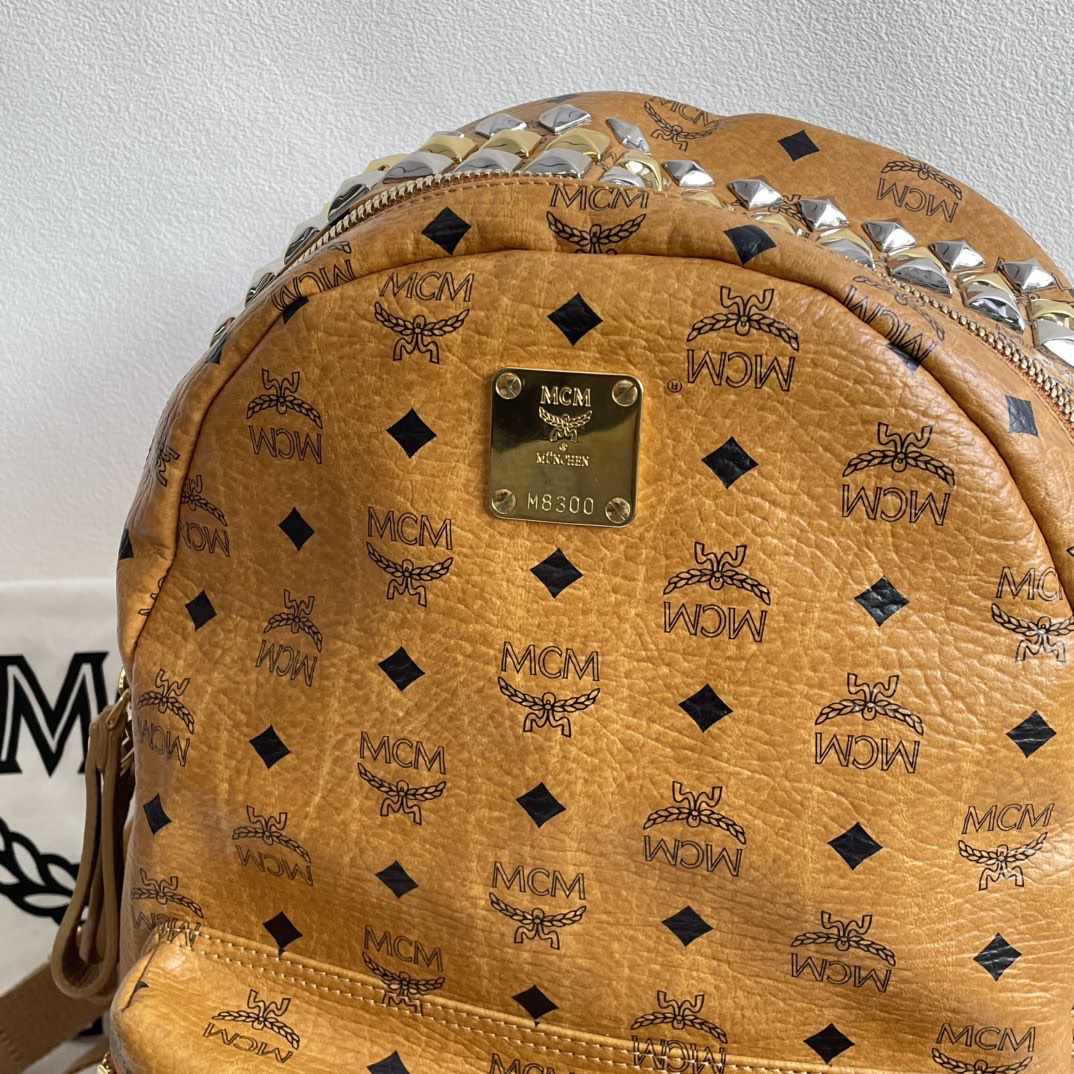 💕 MCM Backpack Medium #15815