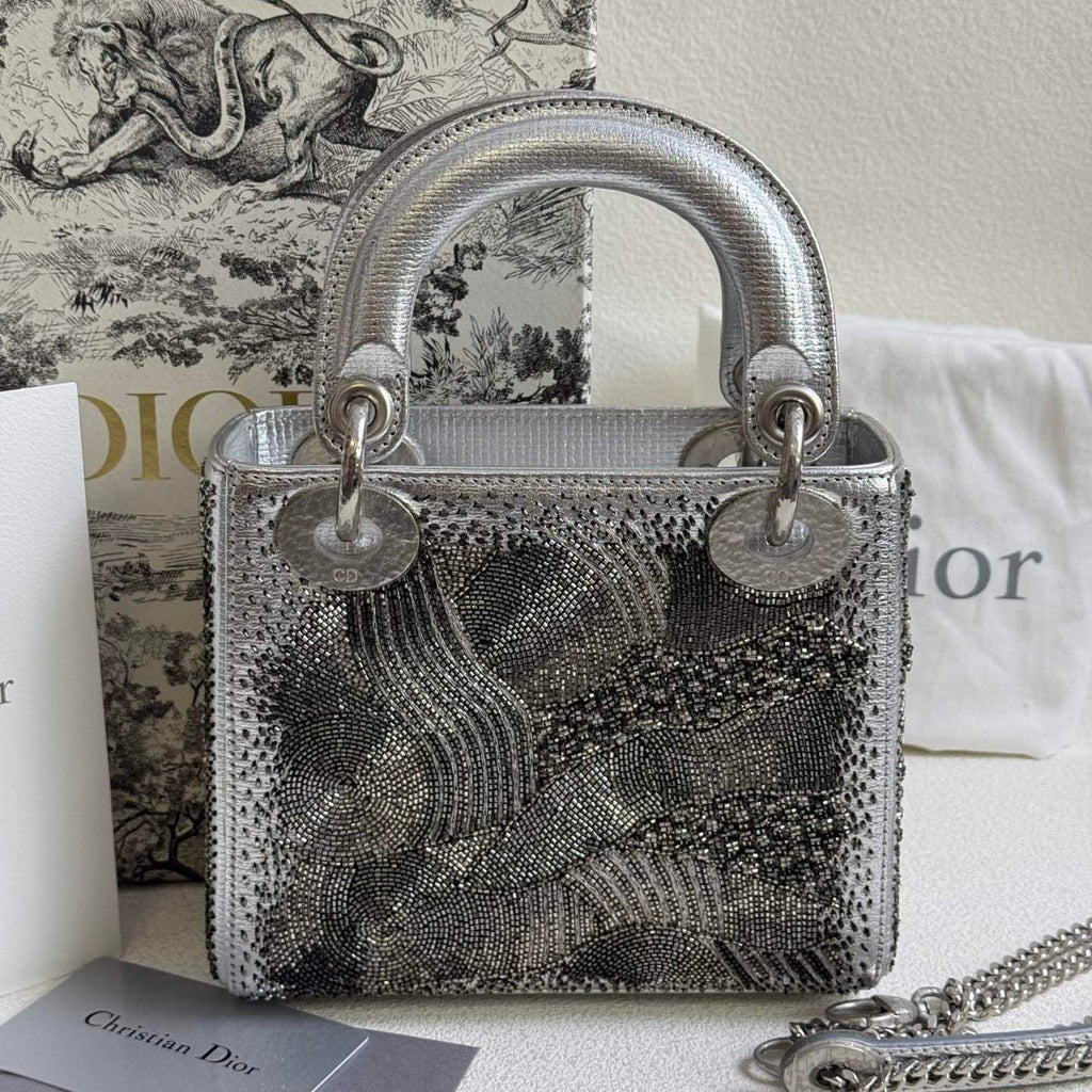 99%New🆕 Dior Lady Dior Metalic Silver Embroidered art collection (2018) #16217