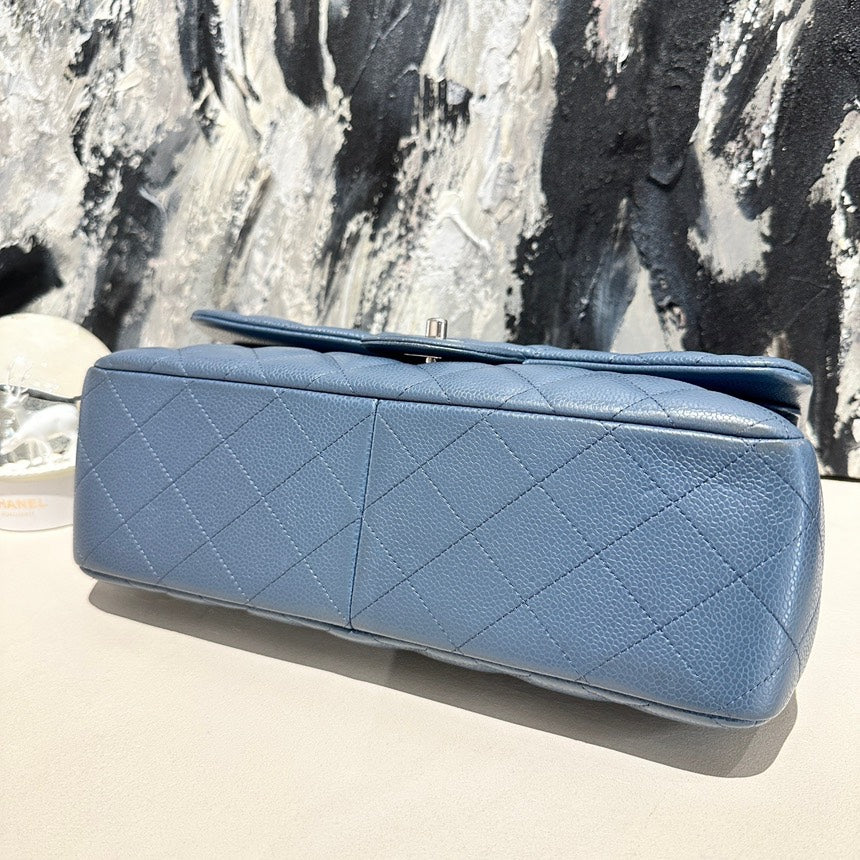 Chanel jumbo blue&sliver stamp19 12381