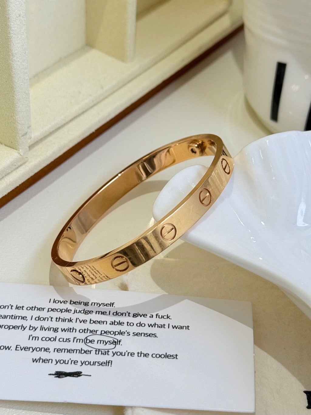 💕 Cartier Love Bracelet Classic Model (size 16) 18k Rosegold #16094
