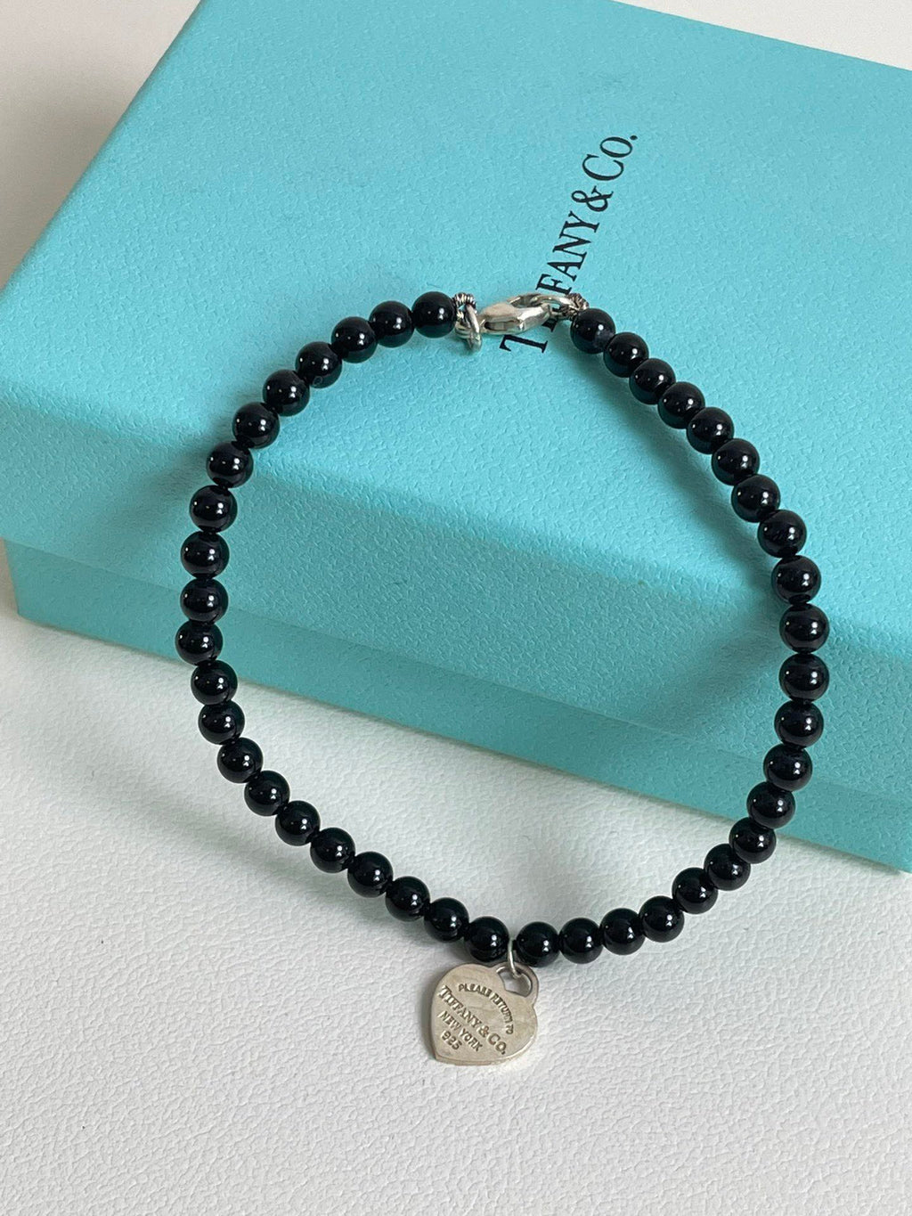💕 Tiffany & Co. Onyx Beads Bracelet Silver heart Tag #15818