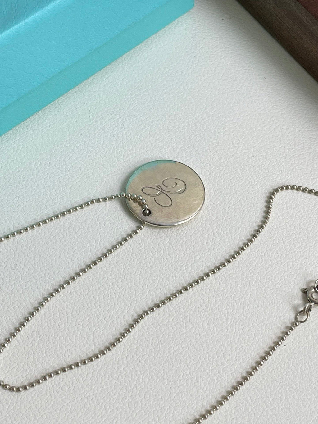 💕 Tiffany & Co. 925 Silver Letter E Necklace #16012