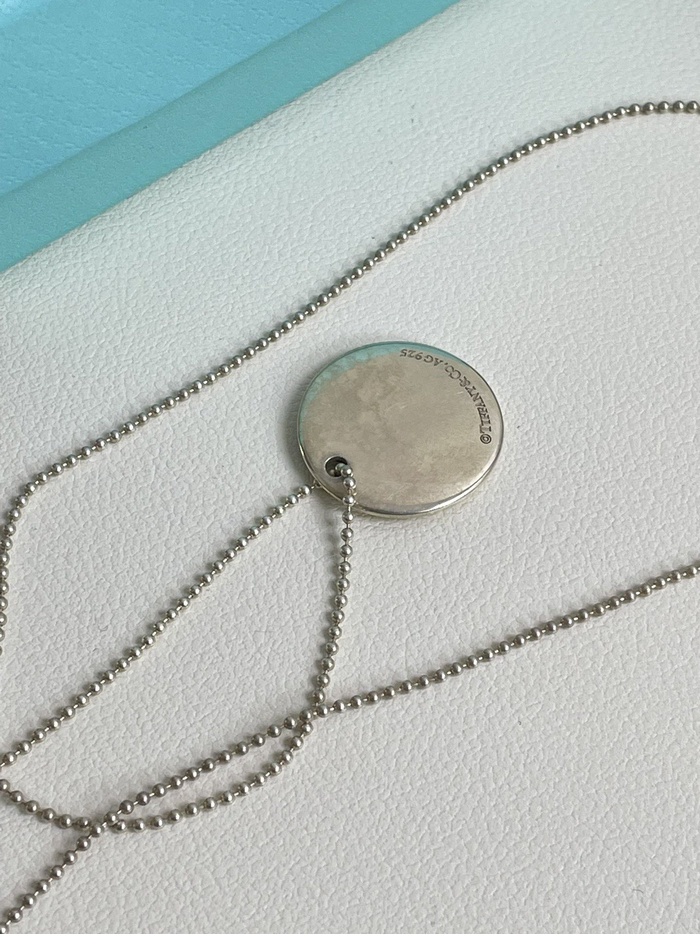 💕 Tiffany & Co. 925 Silver Letter E Necklace #16012
