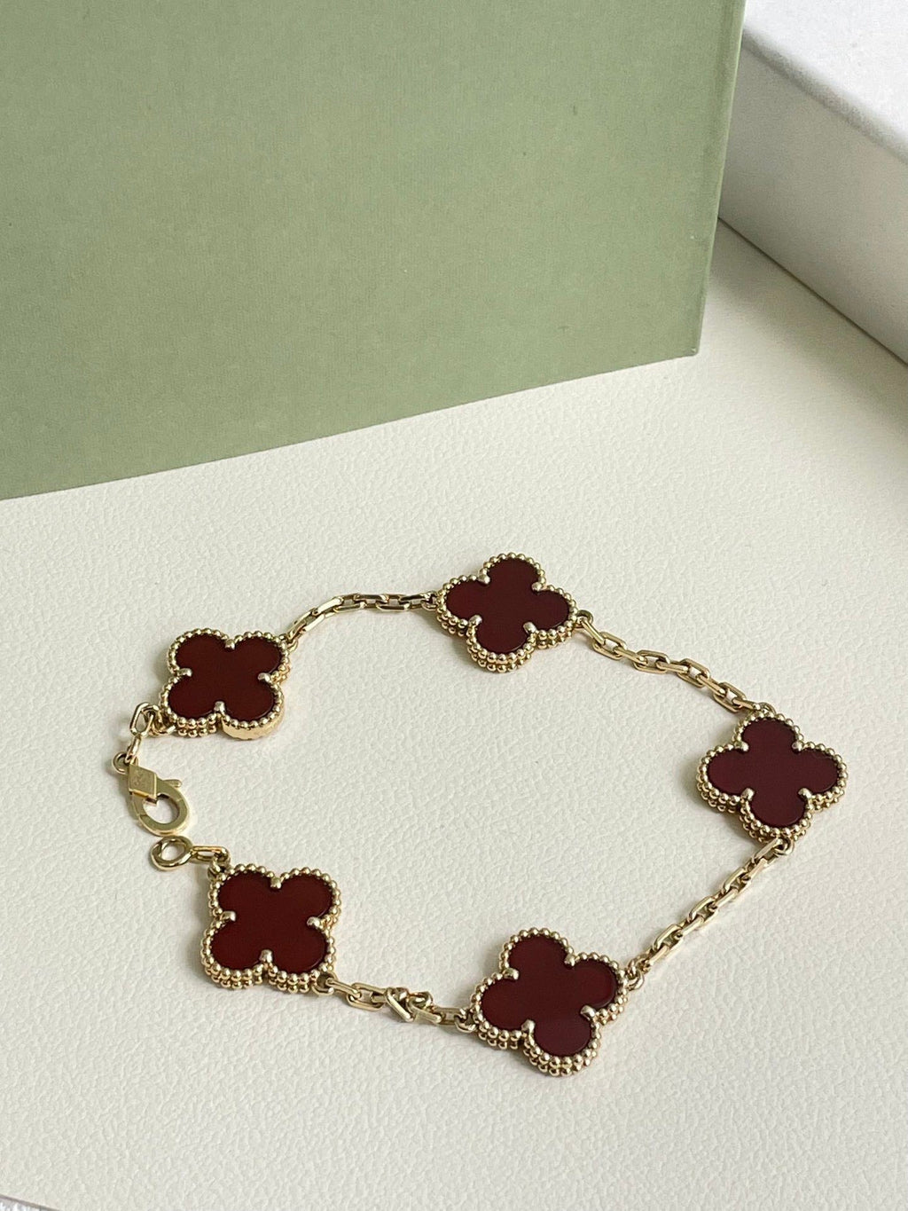 💕 Van Cleef & Arpels Vintage Alhambra Bracelet 5 Motifs, 18k Gold & Carnelian #16249