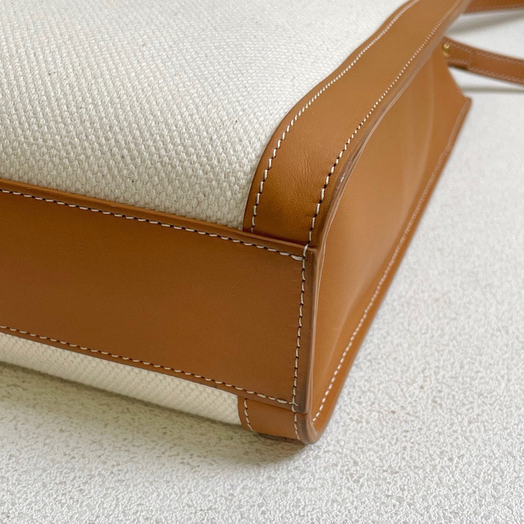 💕 Celine Canvas Vertical Tote Bag (2019) #16450