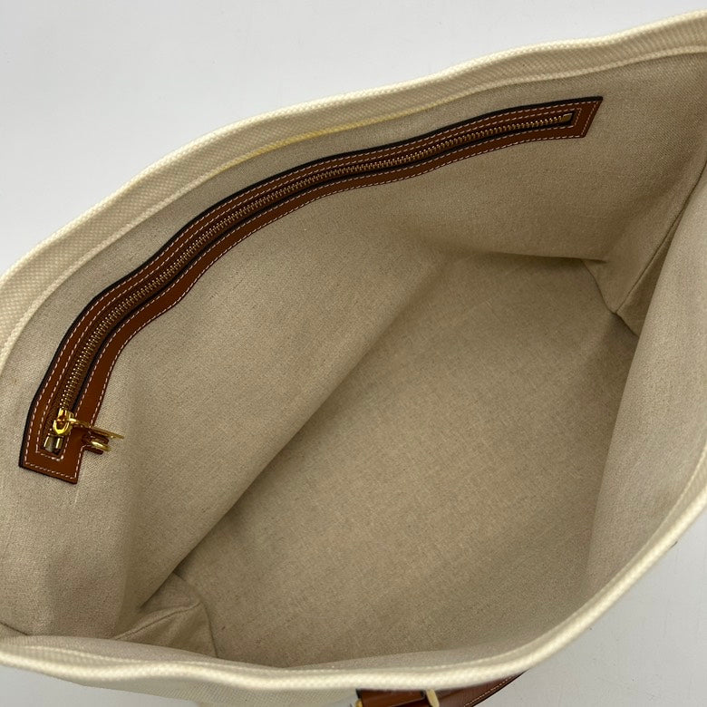 Celine Cavas Horizontal AH804