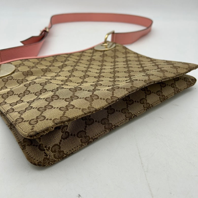 Gucci GG Canvas CrossBody Bad AI848