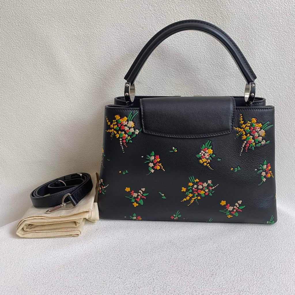 💕 Louis Vuitton Capucines Handbag Medium (2016) #16581